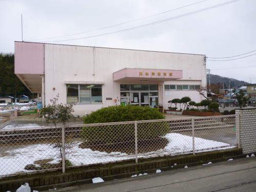 近くの麻生津保育園まで650m(徒歩9分)