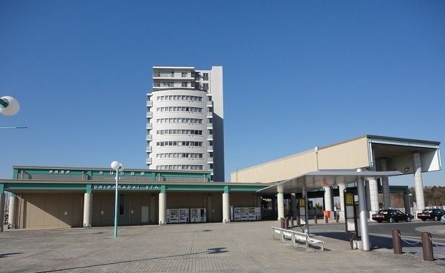 近くの駅まで120m（徒歩2分）
