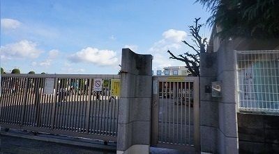 近くの高松市立木太幼稚園さんまで1,100m（徒歩14分）