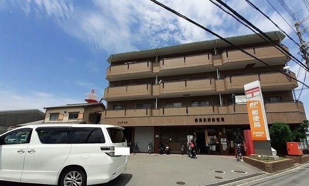 近くの摂津別府南郵便局まで1,300m（徒歩17分）