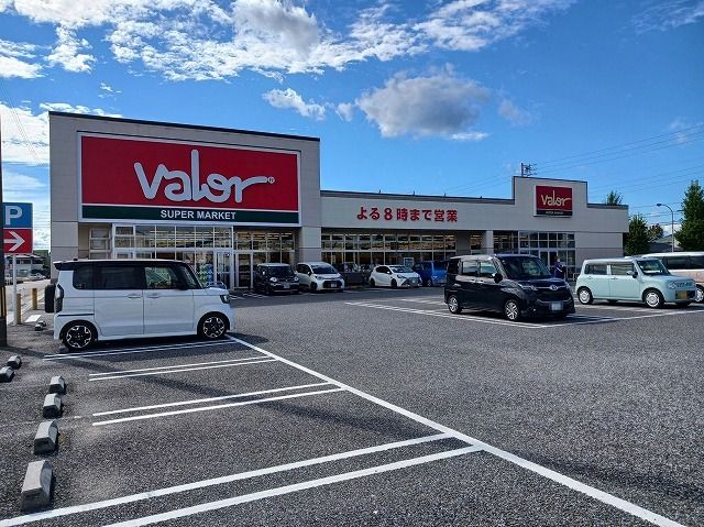 近くのバロー則武店まで110m（徒歩2分）