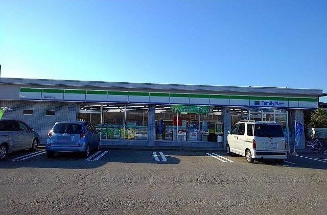 近くのファミリーマート 広面北店まで50m(徒歩1分)