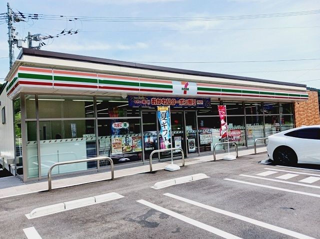 近くのセブンイレブン北只店様まで900m(徒歩12分)