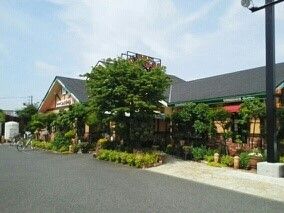 近くのコメダ珈琲まで1,210m（徒歩16分）