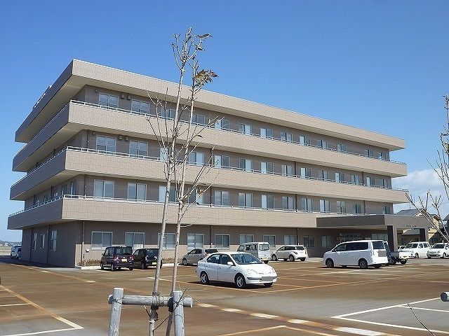 近くの病院まで1,500m（徒歩19分）