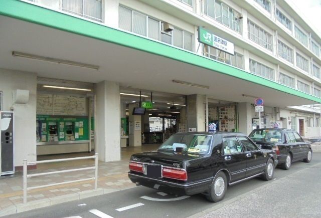 近くの東海道線＆御殿場線・国府津駅まで1,730m（徒歩22分）