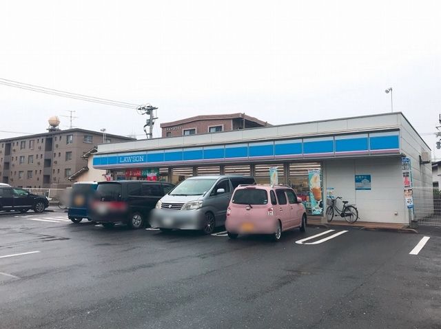 近くのコンビニまで350m（徒歩5分）
