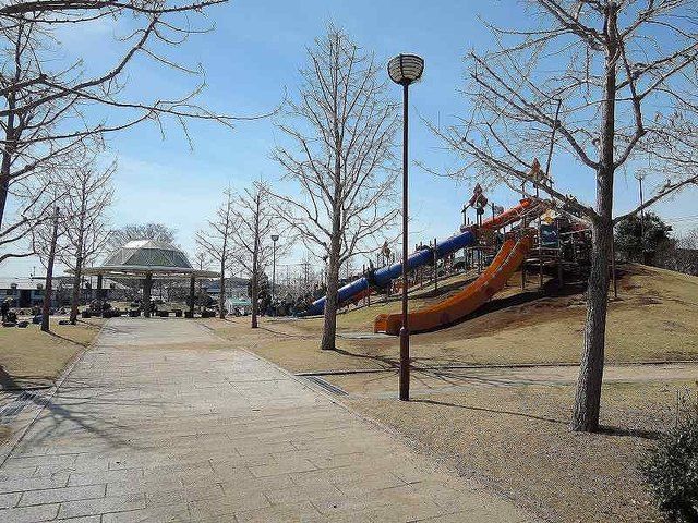 近くの大在北公園まで550m(徒歩7分)