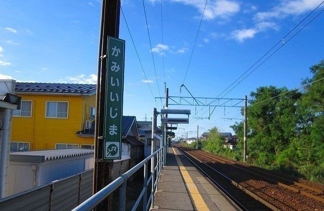 近くの上飯島駅まで1,200m(徒歩15分)