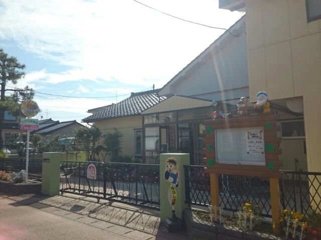 近くの幼稚園・保育園まで600m（徒歩8分）