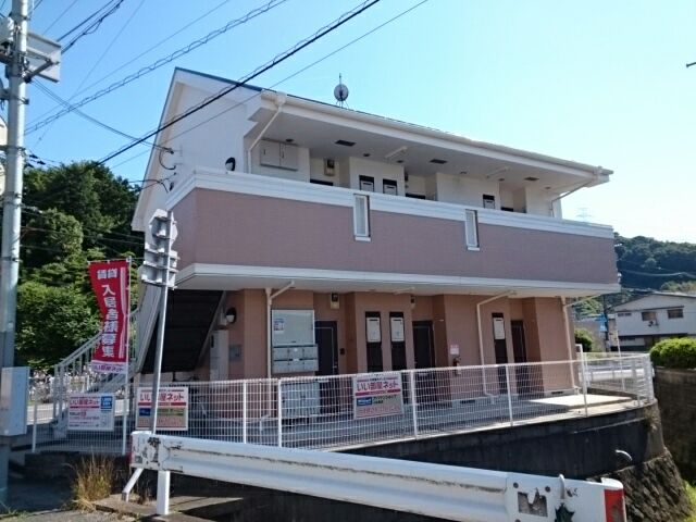 シャン・ド・フルールの外観画像