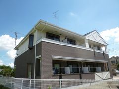 オレンジコートの外観画像