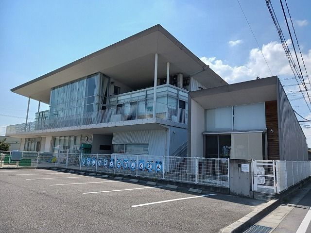 近くのちとせ保育園さんまで450m(徒歩6分)