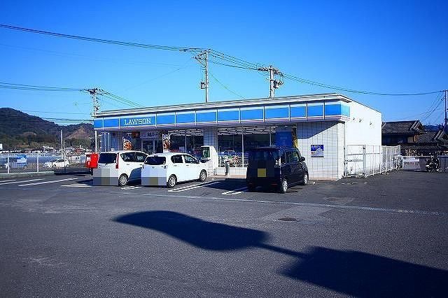 近くのローソン　臼杵末広店まで1,100m（徒歩14分）