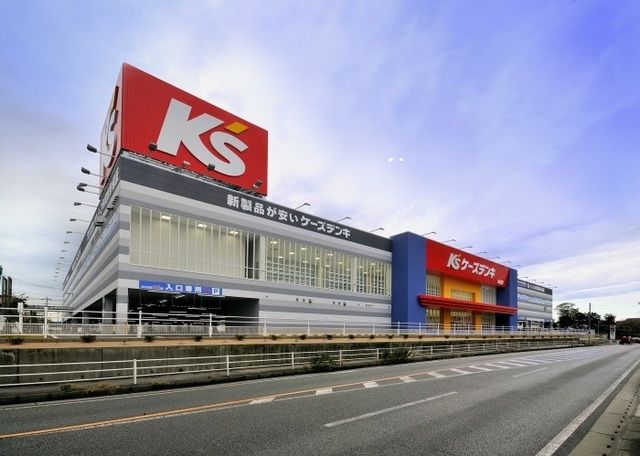 近くのケーズデンキ本庄店まで1,200m（徒歩15分）