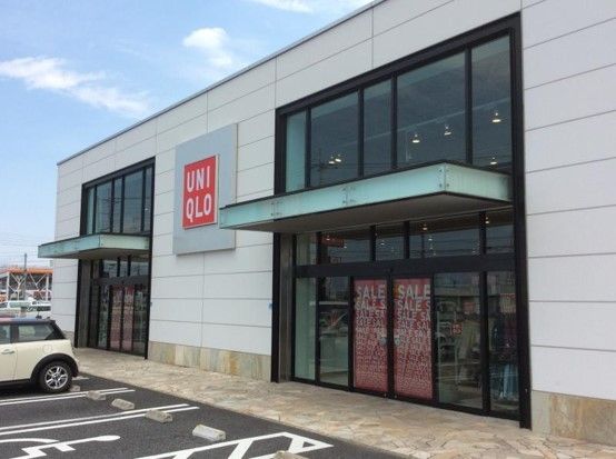 近くのユニクロ本庄店まで2,600m(徒歩33分)