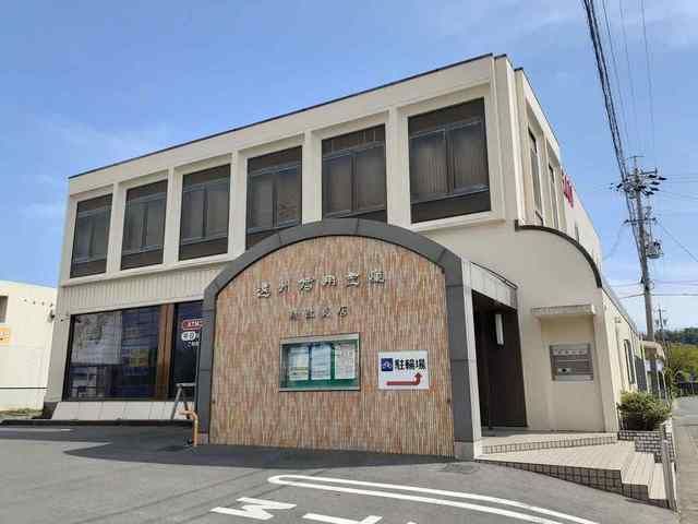 近くの遠州信用金庫 細江支店まで65m(徒歩1分)