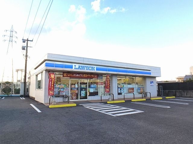 近くのローソン　横尾店まで450m（徒歩6分）