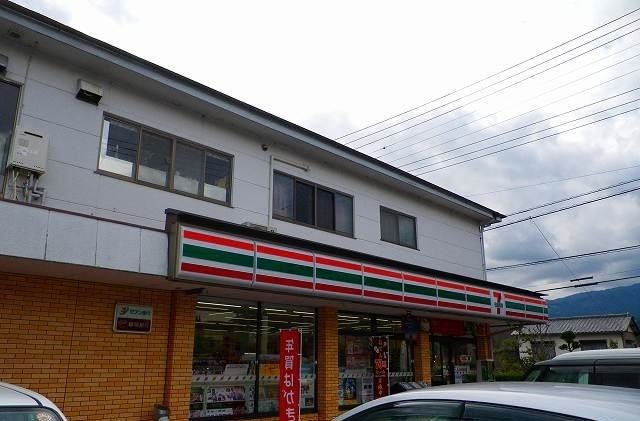 近くのセブンイレブン裾野稲荷店まで1,100m(徒歩14分)