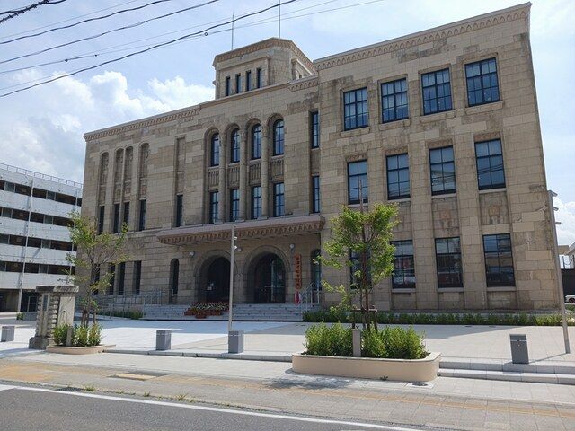 近くの会津若松市役所まで1,259m（徒歩16分）