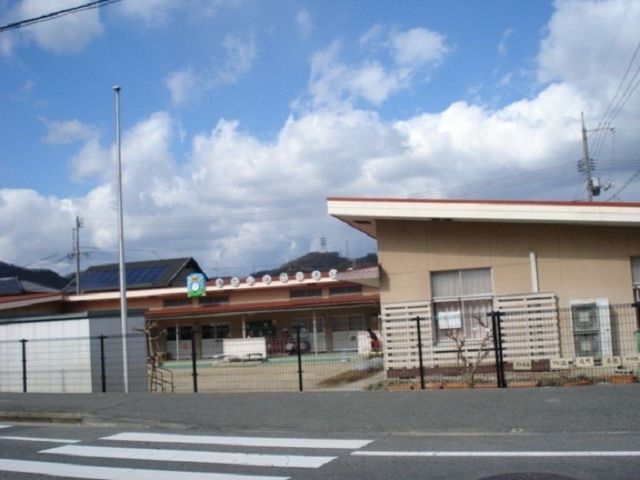 近くの玉野市立田井幼稚園まで1,500m（徒歩19分）