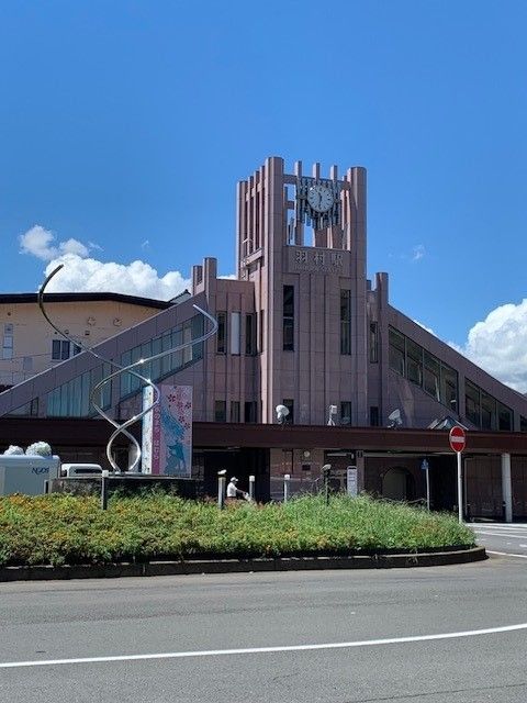 近くの羽村駅東口まで1,200m（徒歩15分）
