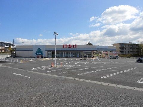 近くのいちい須賀川東店まで750m（徒歩10分）