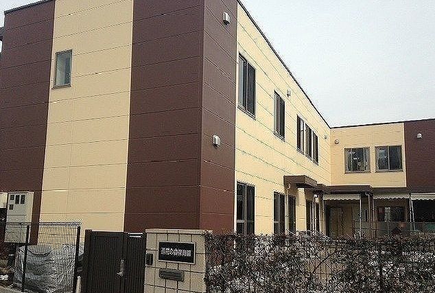 近くの西府の森保育園まで1,400m(徒歩18分)