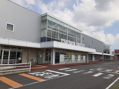 近くの施設まで850m（徒歩11分）