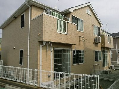 エリヤの外観画像