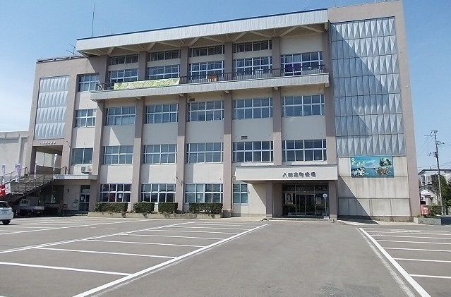 近くの八郎潟町役場まで220m(徒歩3分)