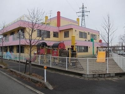近くのさつきの保育園まで550m（徒歩7分）