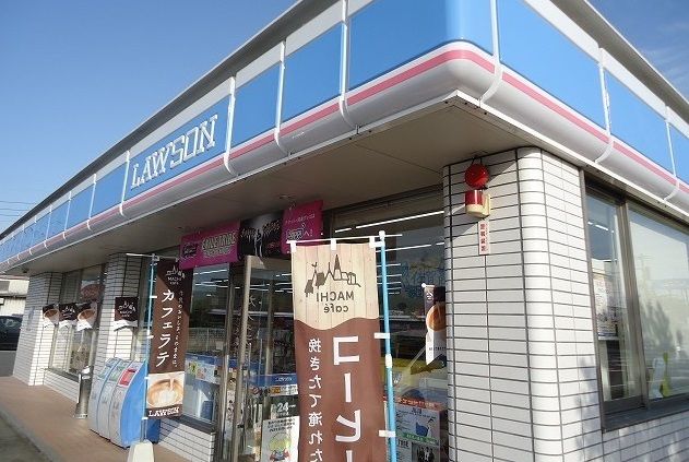 近くのコンビニまで500m（徒歩7分）