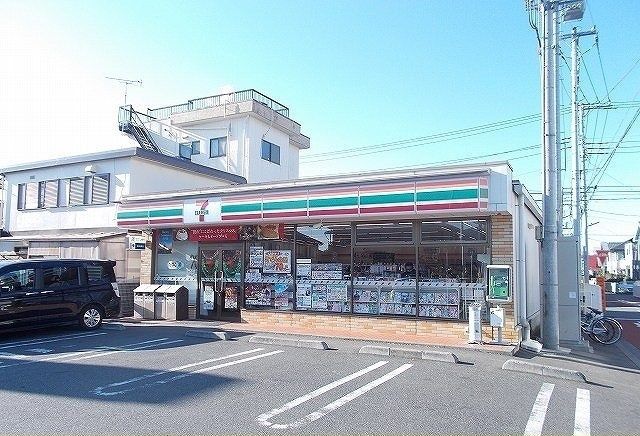 近くのセブンイレブン寿町町田店まで550m（徒歩7分）