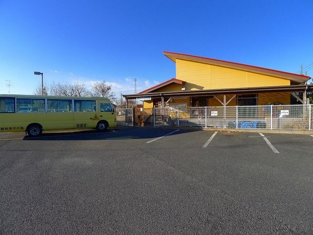 近くの風の子保育園まで400m（徒歩5分）