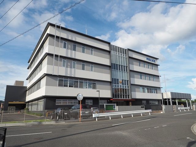 近くの行橋警察署まで650m（徒歩9分）