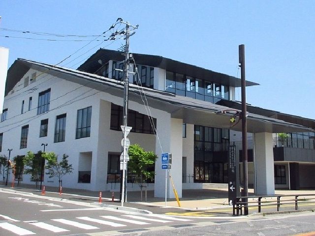 近くのゆめぷらっと小城まで1,300m（徒歩17分）