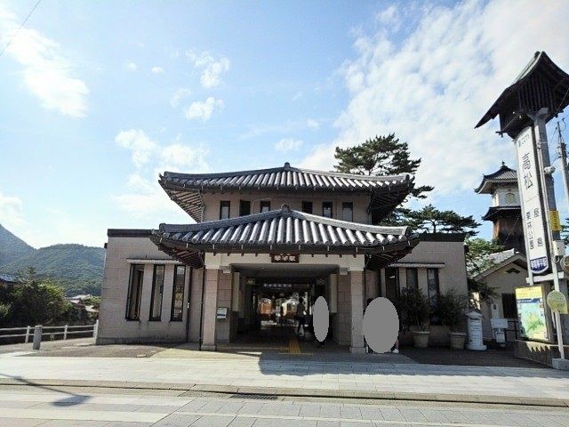 近くの琴電琴平駅まで1,200m（徒歩15分）