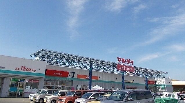 近くのスーパーまで120m（徒歩2分）