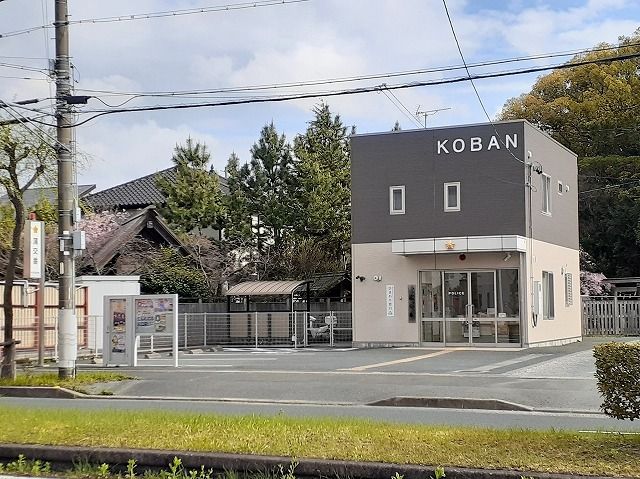 近くの浜松東警察署 蒲交番まで850m(徒歩11分)