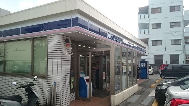 近くのローソン三原１丁目店まで350m（徒歩5分）