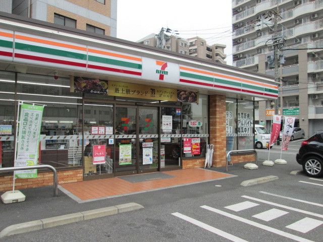 近くのコンビニまで150m（徒歩2分）