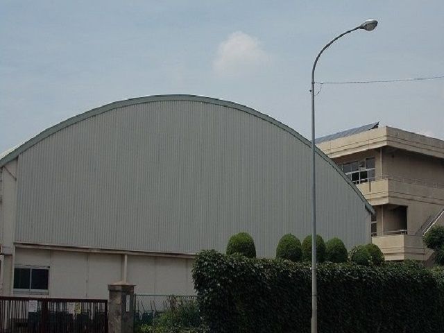 近くの北中学校まで830m（徒歩11分）
