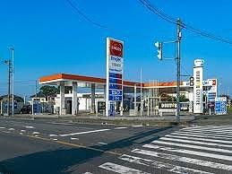 近くのエネオス花園インターSSまで550m(徒歩7分)