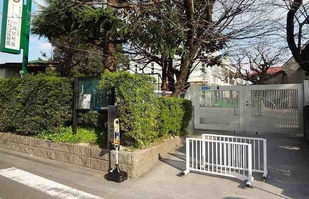 近くの小城幼稚園まで1,500m（徒歩19分）