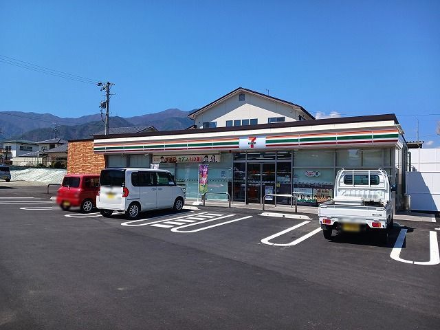 近くのセブンイレブン 松本中波田店まで600m(徒歩8分)