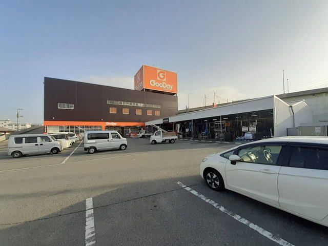 近くのグッデイ東福岡店まで800m(徒歩10分)