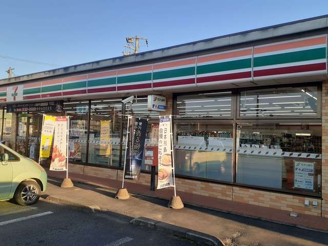 近くのコンビニまで1,400m（徒歩18分）