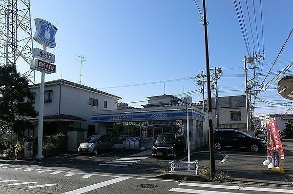 近くのローソンまで400m(徒歩5分)