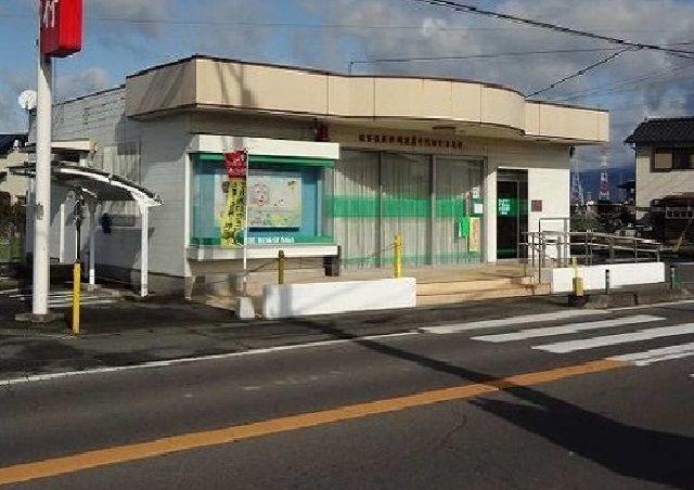 近くの佐賀銀行まで1,700m（徒歩22分）